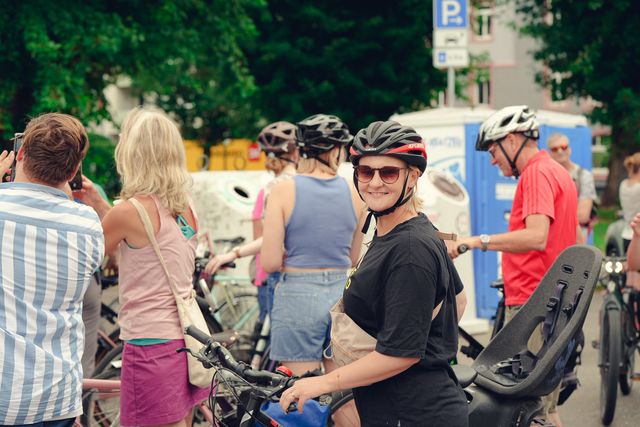 Mit dem Fahrrad auf der Suche nach Streetart